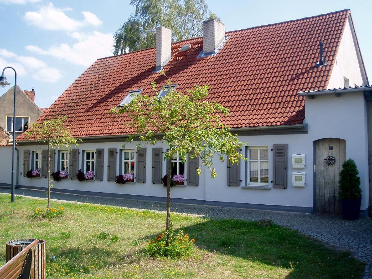 Die Alte Stadtmuehle Direkt An Der Flaemingskate Jüterbog Buitenkant foto
